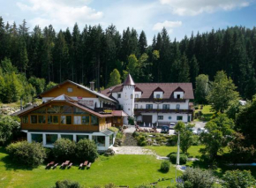 Märchenhotel Waldpension Nebelstein